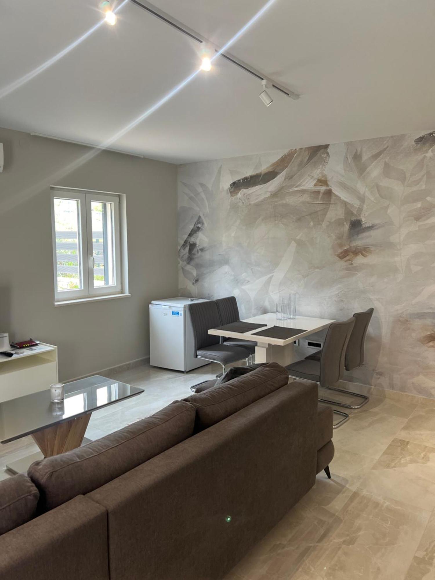 Apartman Linda Lägenhet Cres Exteriör bild